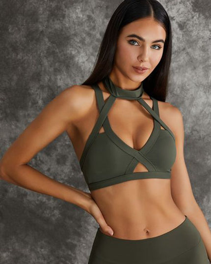 ZASUWA Female Unique Cut Out Pocket Mesh Scrunch Bum Sportswear