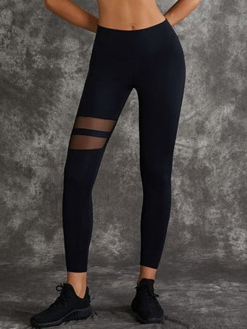 ZASUWA Female Unique Cut Out Pocket Mesh Scrunch Bum Sportswear